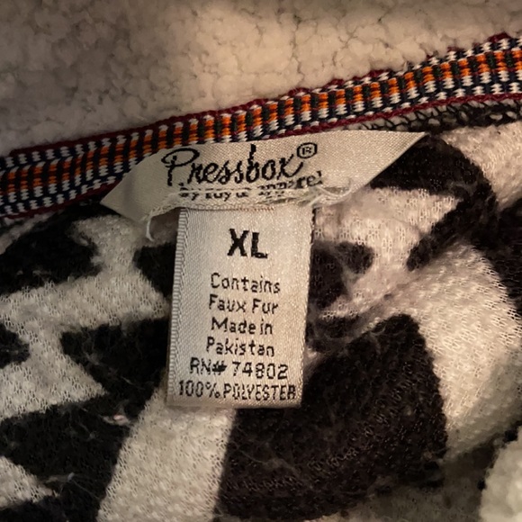 University of Oklahoma pullover - Picture 4 of 5